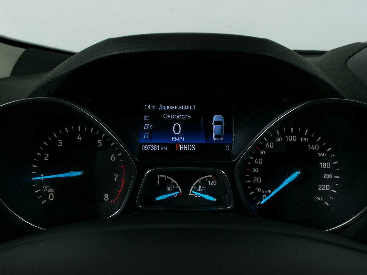 Б/У Форд Куга 2017 года. Фото: #10