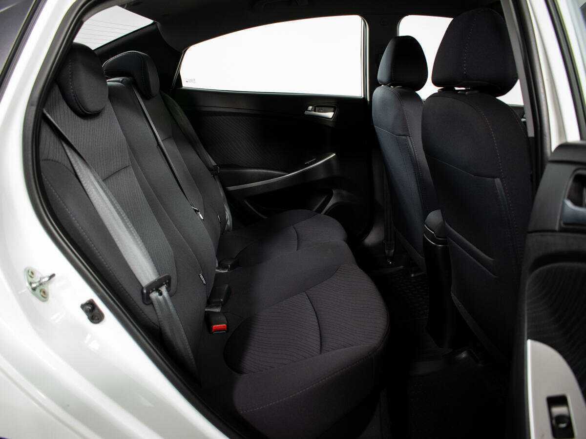 Б/У Хендай Солярис 2016 года. Фото: #9