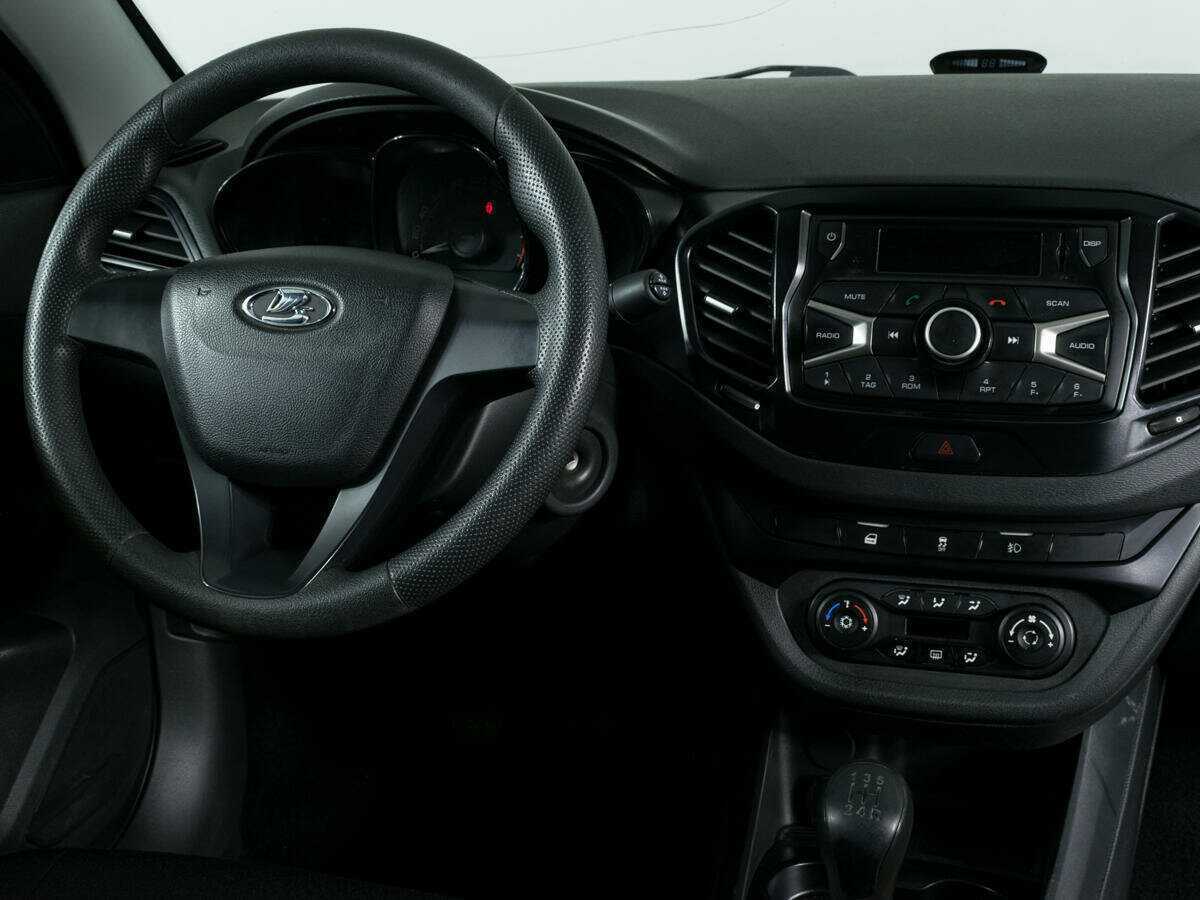 Б/У Лада (ВАЗ) Веста 2019 года. Фото: #10