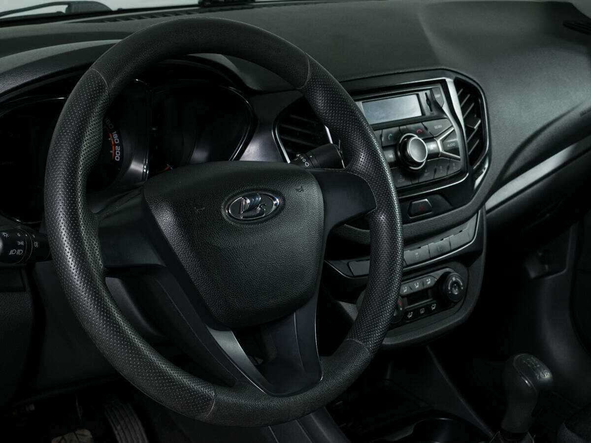 Б/У Лада (ВАЗ) Веста 2019 года. Фото: #13