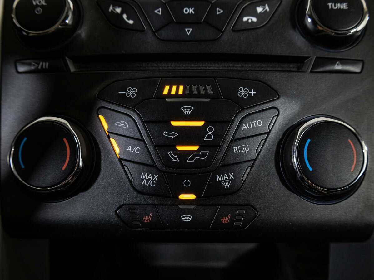 Б/У Форд Мондео 2015 года. Фото: #10