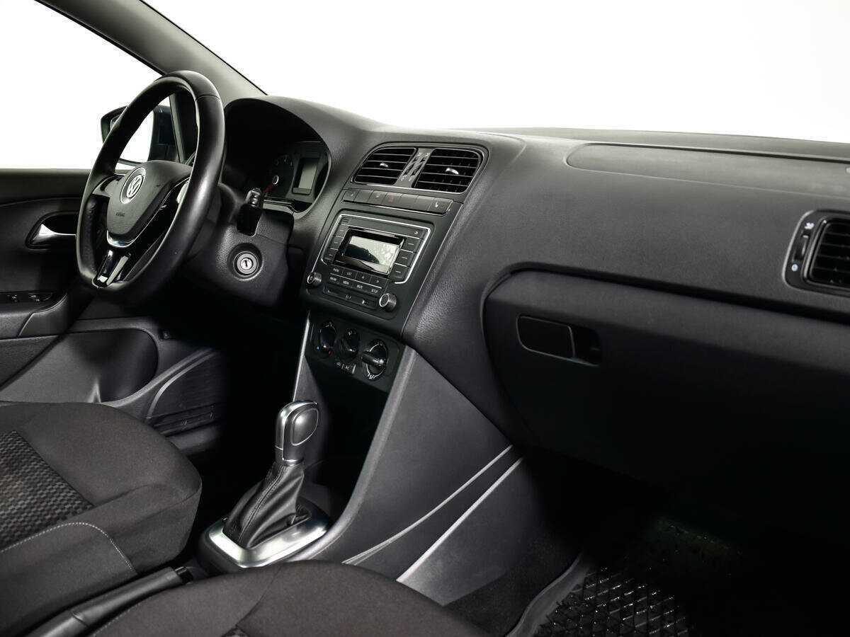 Б/У Фольксваген Поло 2016 года. Фото: #7