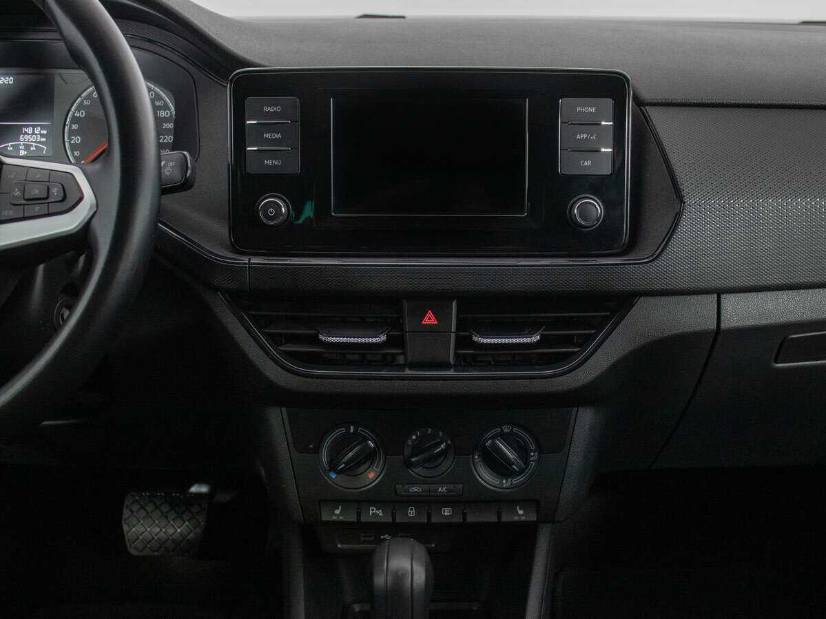 Б/У Фольксваген Поло 2020 года. Фото: #13