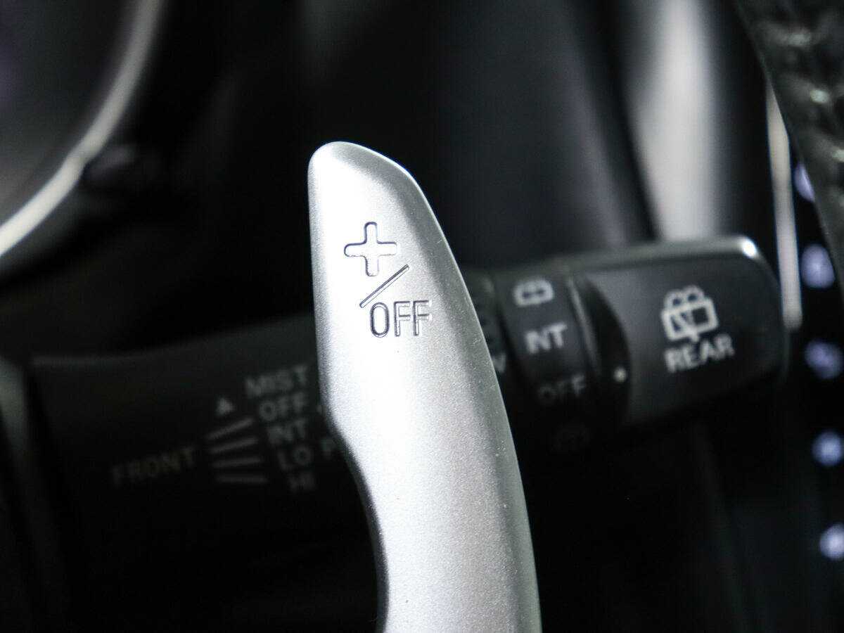 Б/У Митсубиши АС-Икс 2013 года. Фото: #17