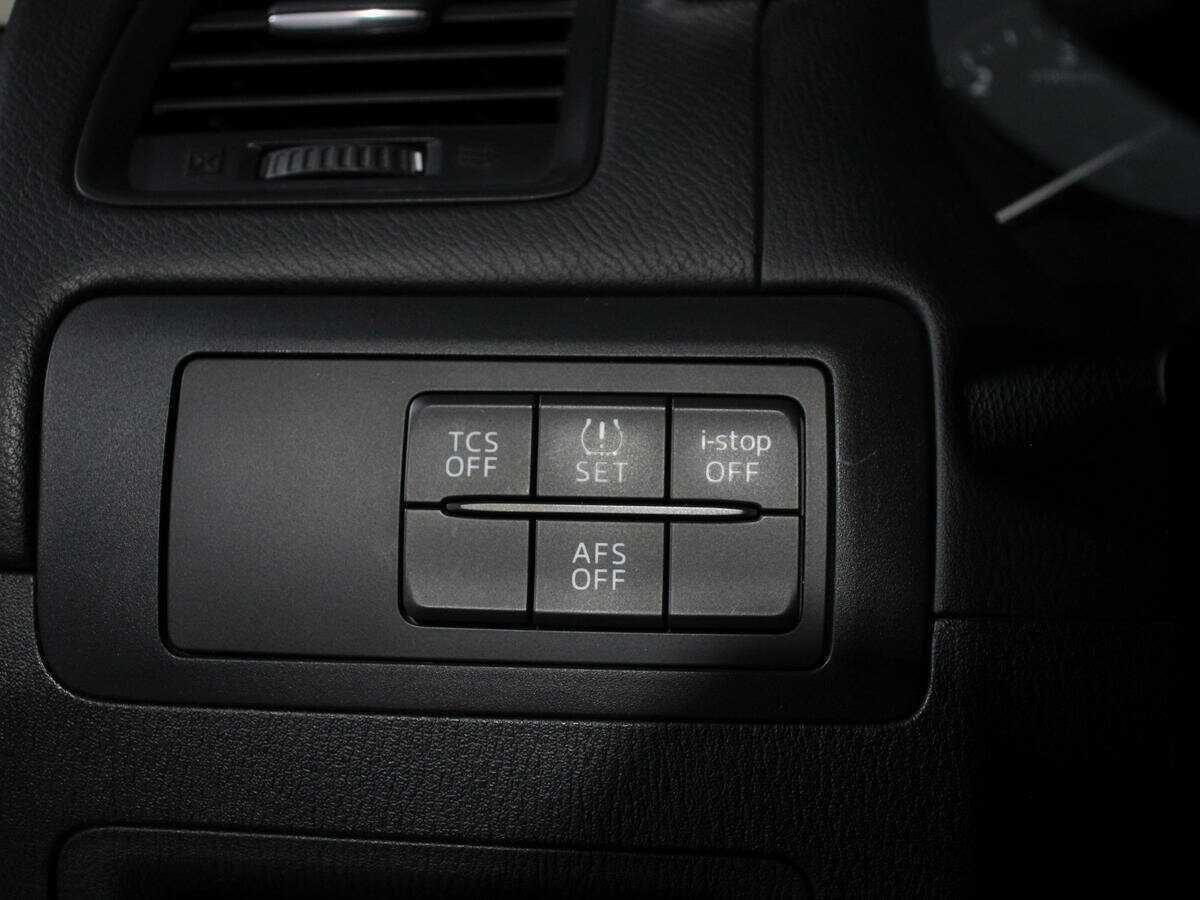 Б/У Мазда Ц-Икс-5 2013 года. Фото: #15