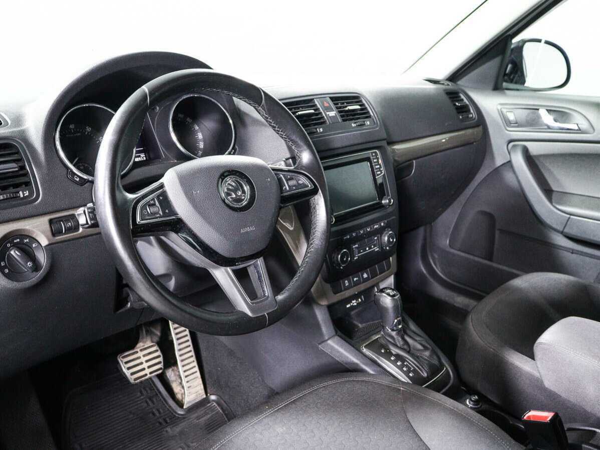 Б/У Шкода Йети 2016 года. Фото: #13