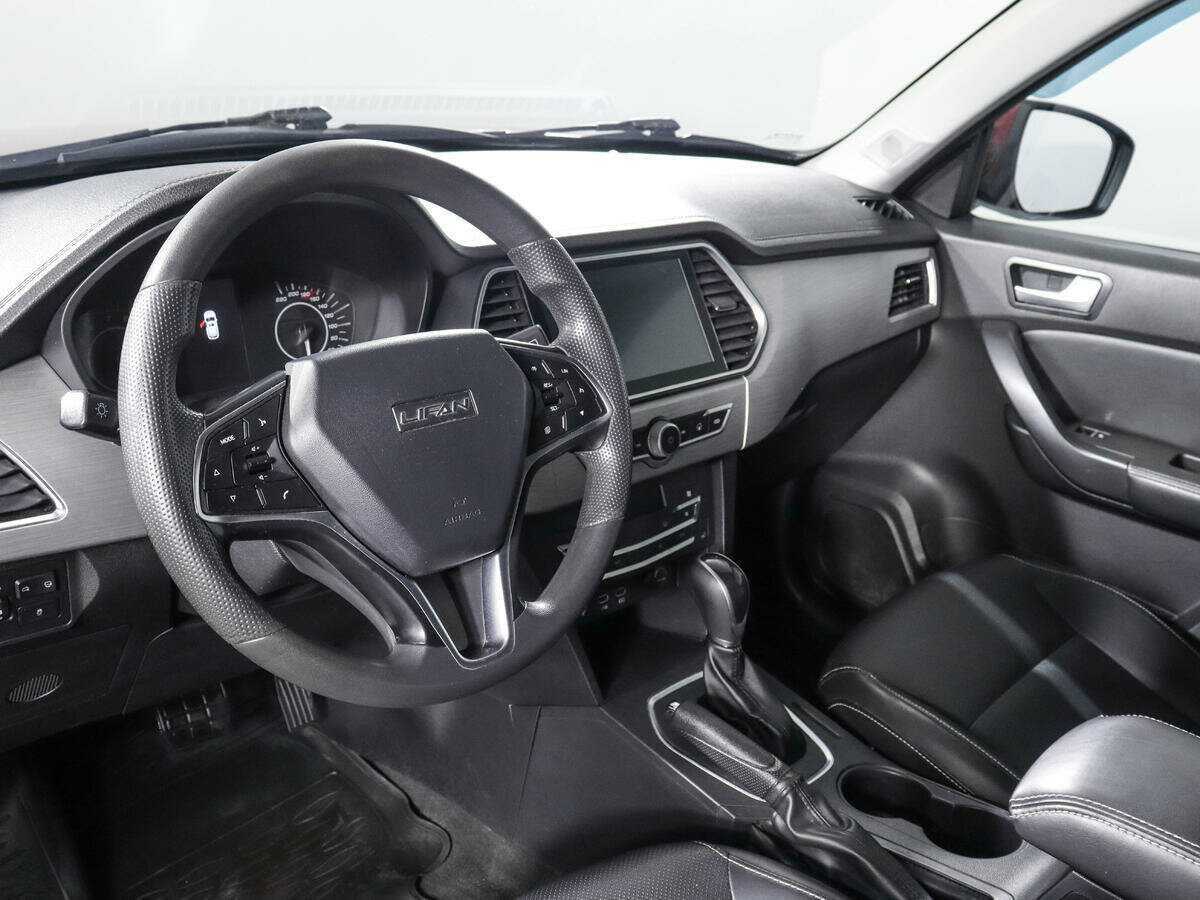 Б/У Лифан Икс70 2018 года. Фото: #11