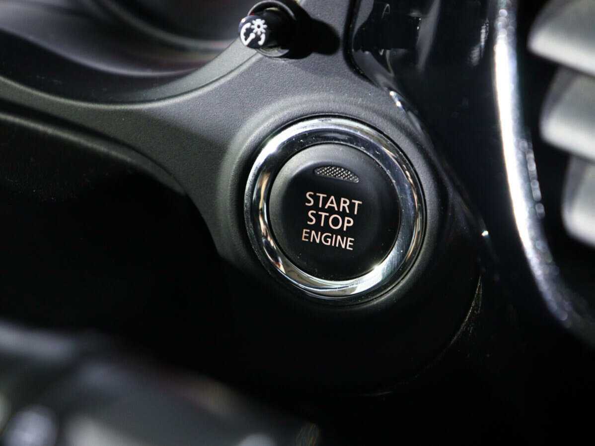 Б/У Митсубиши Оутлэндер 2012 года. Фото: #15