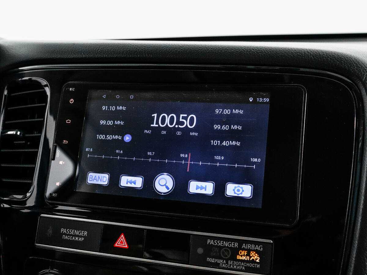 Б/У Митсубиши Оутлэндер 2018 года. Фото: #12