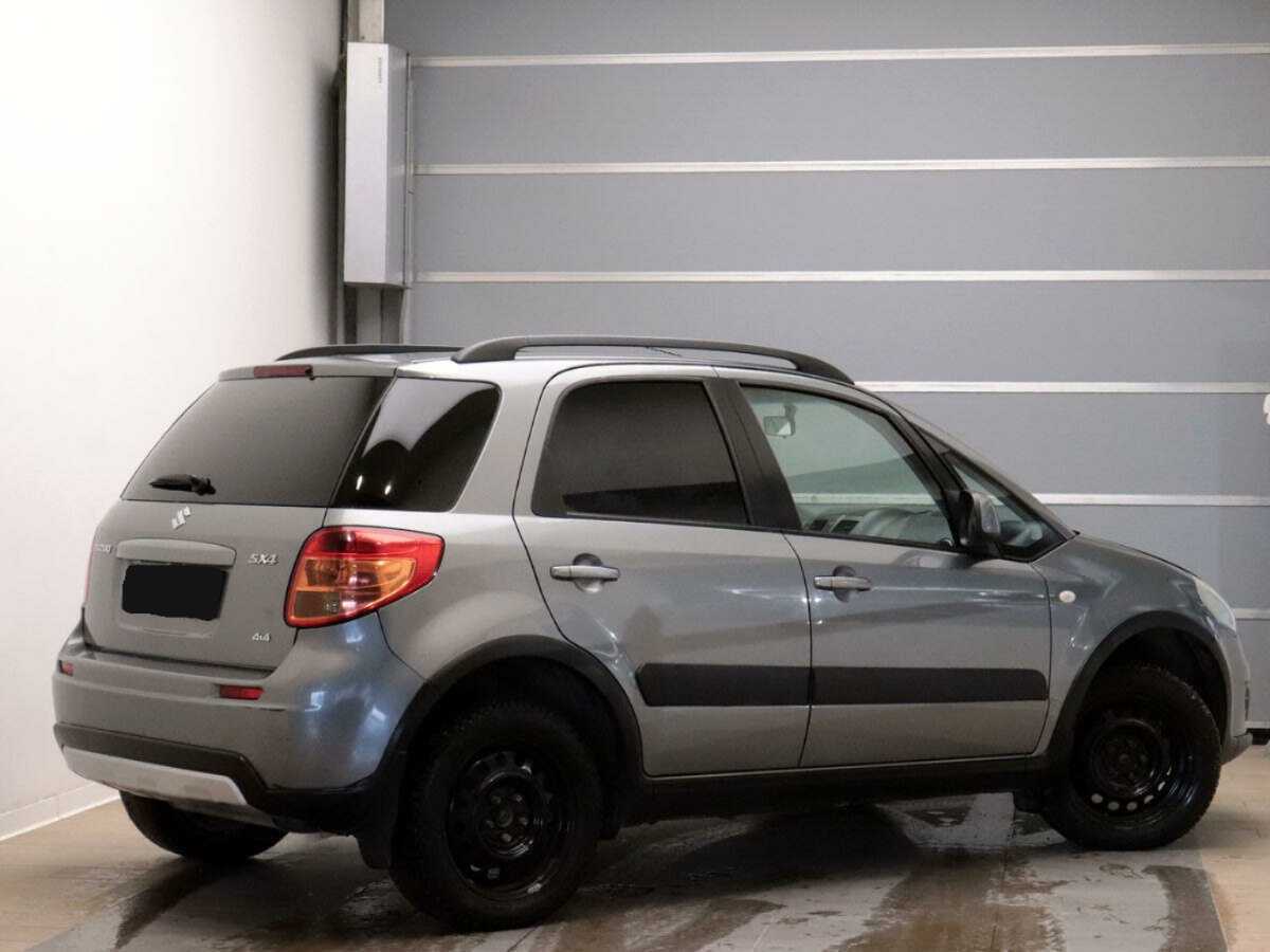 Б/У Сузуки С-Икс4 2012 года. Фото: #3