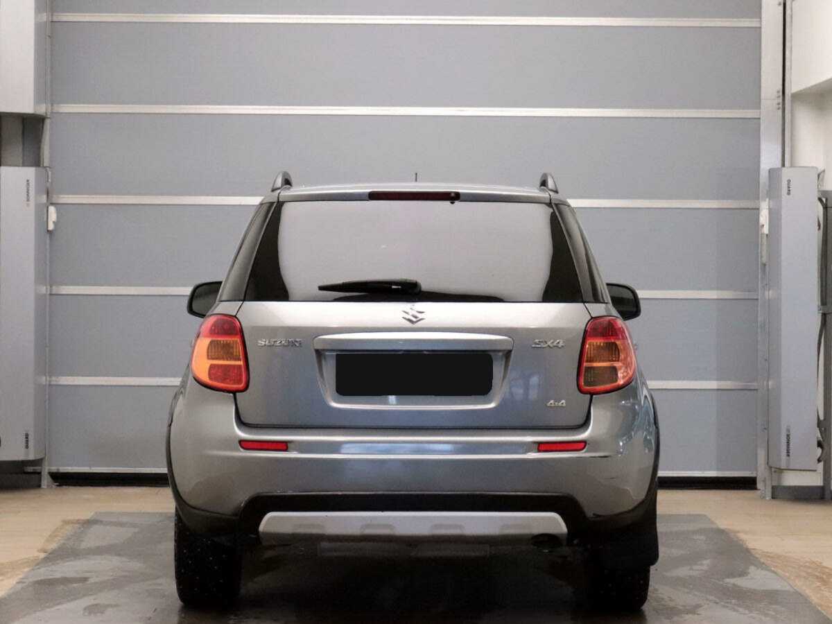 Б/У Сузуки С-Икс4 2012 года. Фото: #4