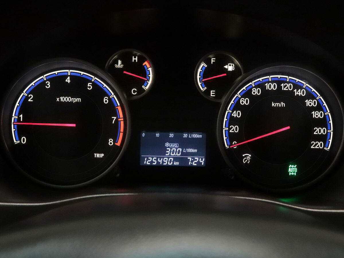 Б/У Сузуки С-Икс4 2012 года. Фото: #12