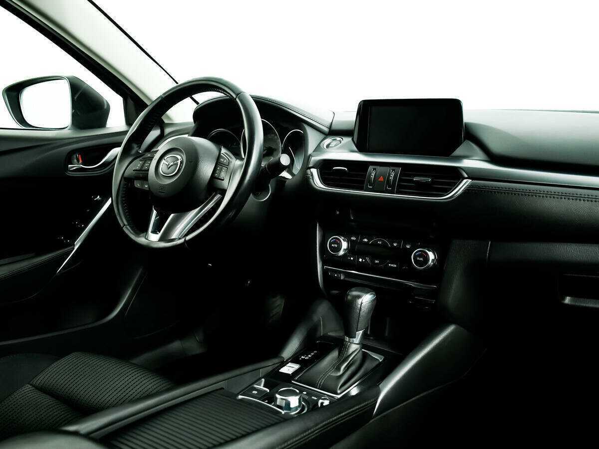 Б/У Мазда 6 2015 года. Фото: #8