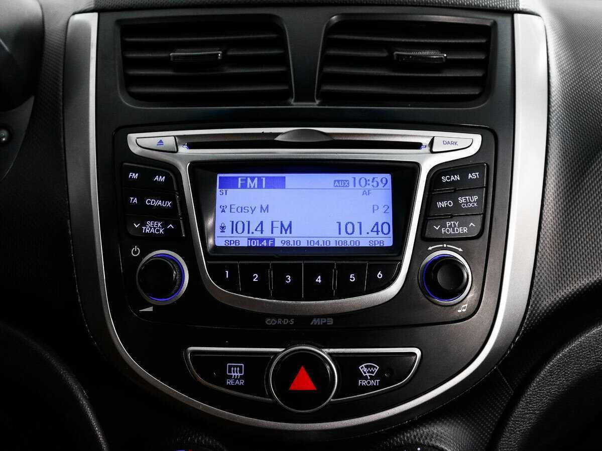 Б/У Хендай Солярис 2013 года. Фото: #12