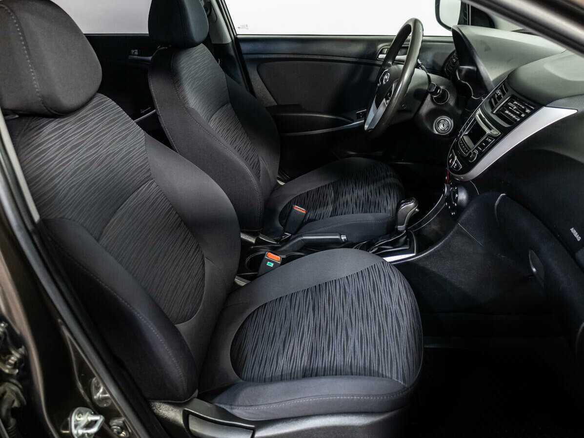 Б/У Хендай Солярис 2014 года. Фото: #8