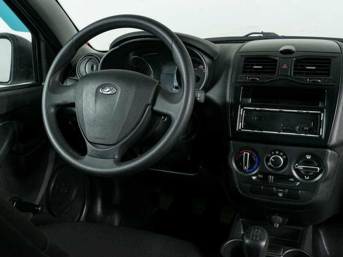 Б/У Лада (ВАЗ) Гранта 2018 года. Фото: #8