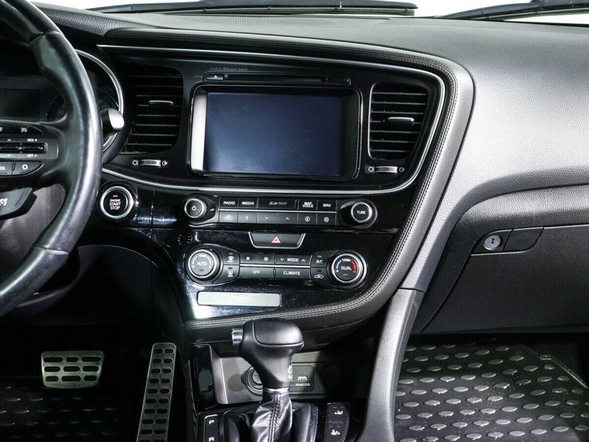 Б/У Киа Оптима 2015 года. Фото: #11