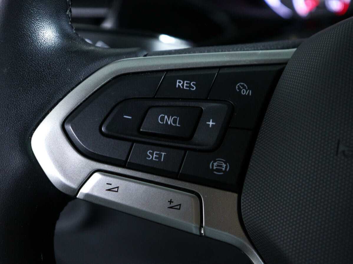 Б/У Фольксваген Поло 2021 года. Фото: #13