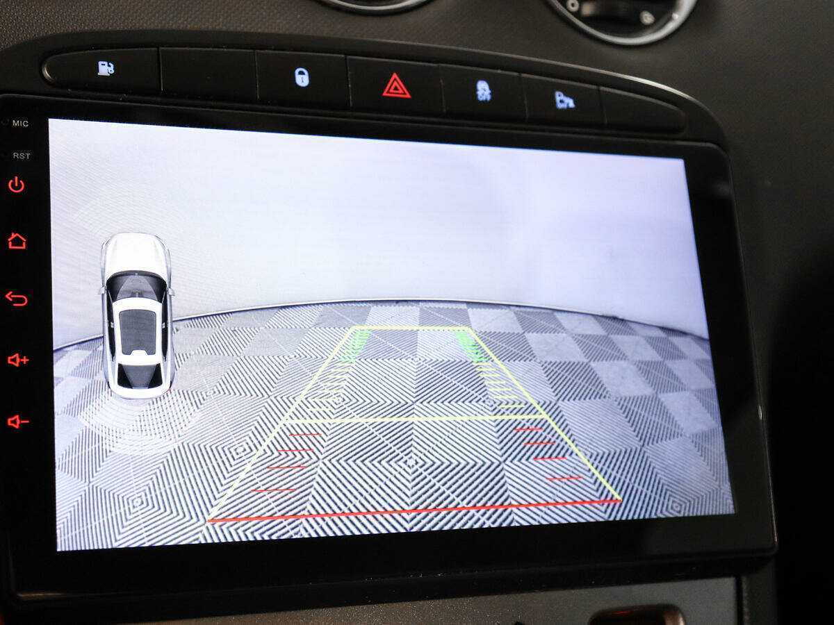 Б/У Пежо 408 2012 года. Фото: #13