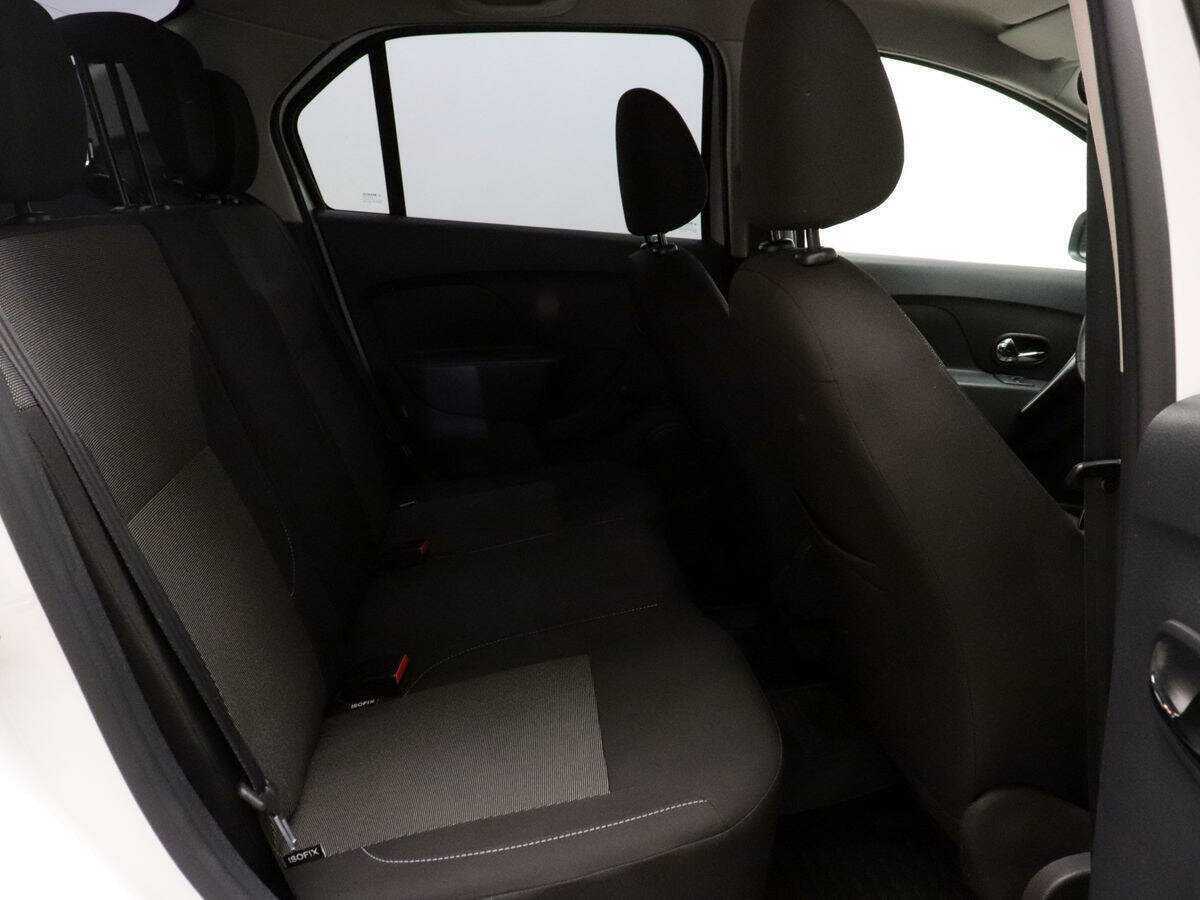 Б/У Рено Логан 2020 года. Фото: #7