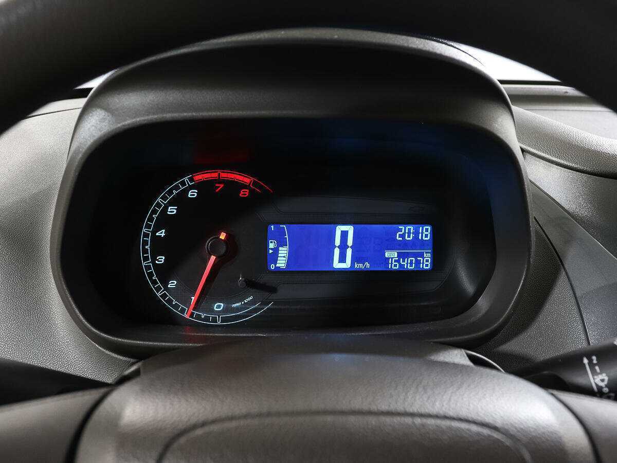 Б/У Шевроле Кобальт 2013 года. Фото: #9