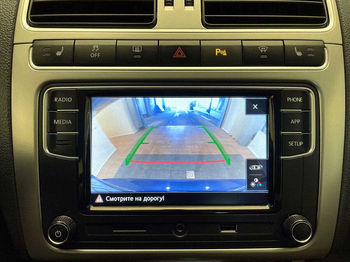 Б/У Фольксваген Поло 2018 года. Фото: #17