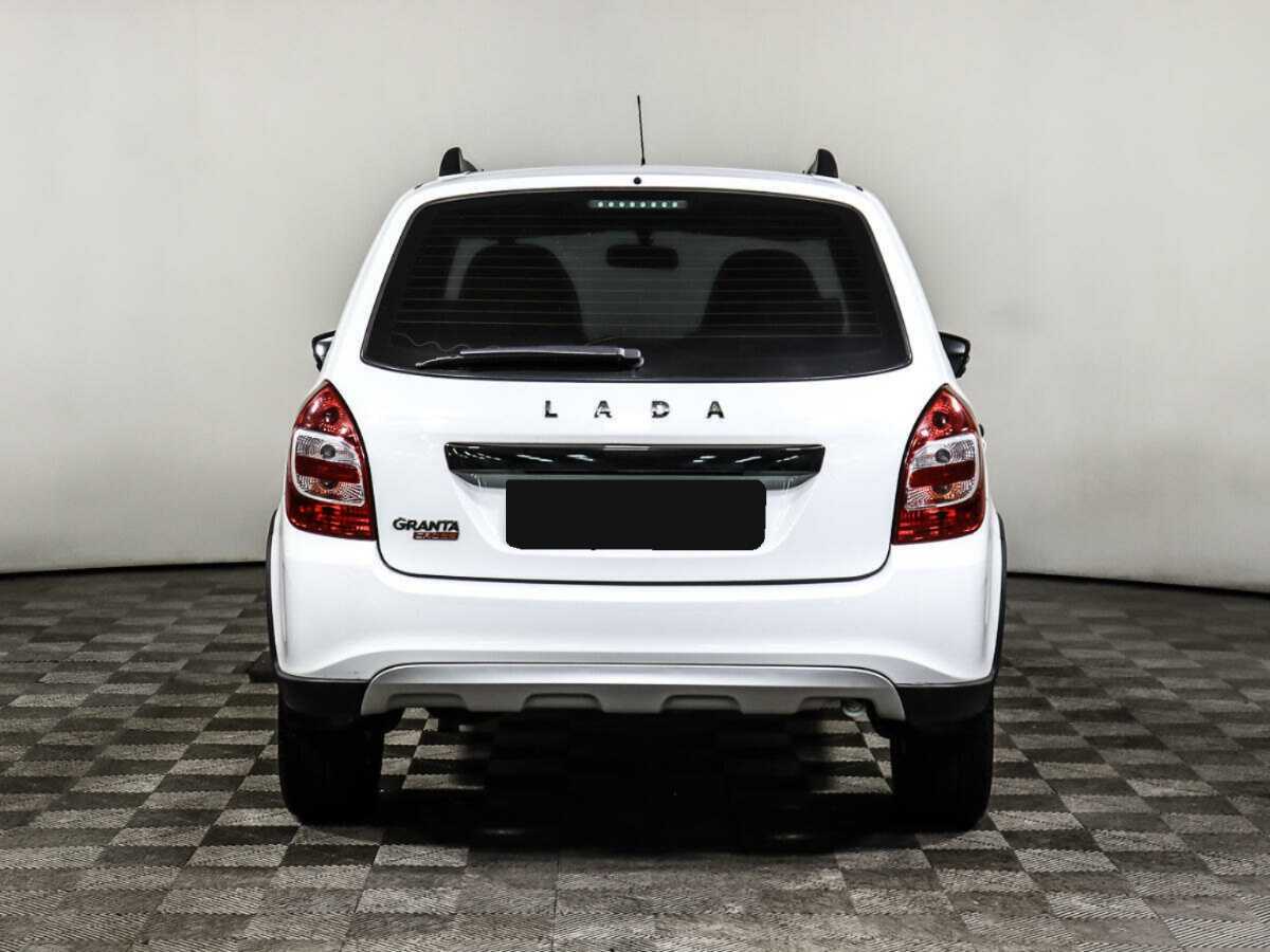 Б/У Лада (ВАЗ) Гранта 2021 года. Фото: #4