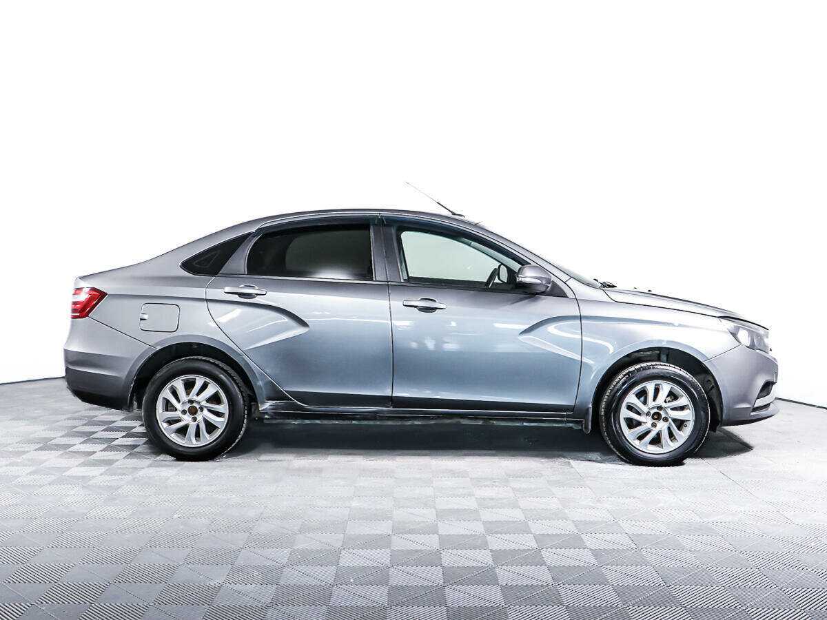 Б/У Лада (ВАЗ) Веста 2016 года. Фото: #3