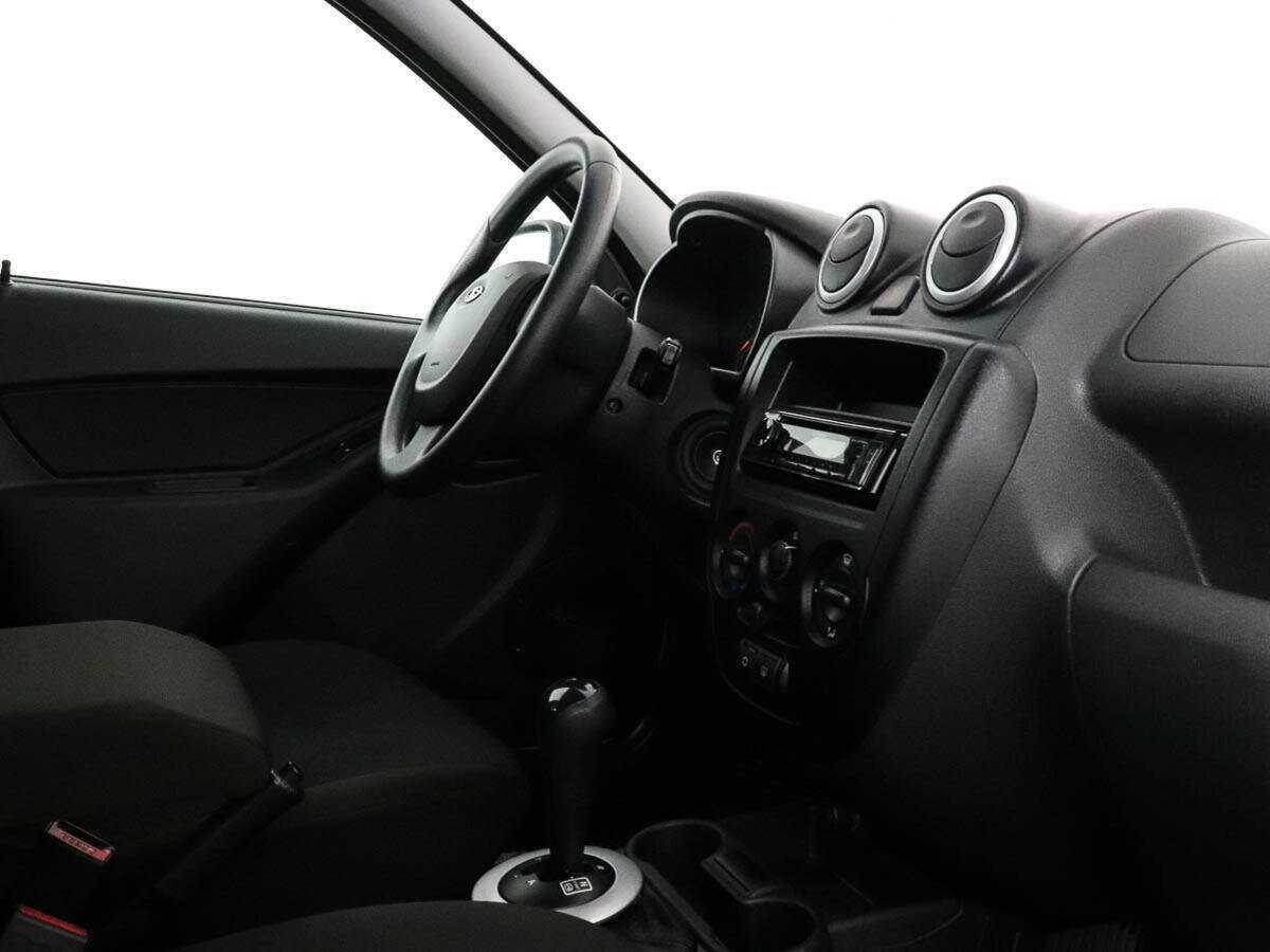 Б/У Лада (ВАЗ) Гранта 2015 года. Фото: #6