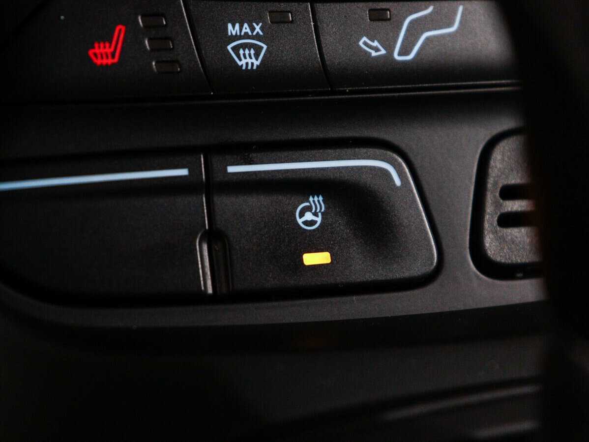 Б/У Форд Куга 2017 года. Фото: #18