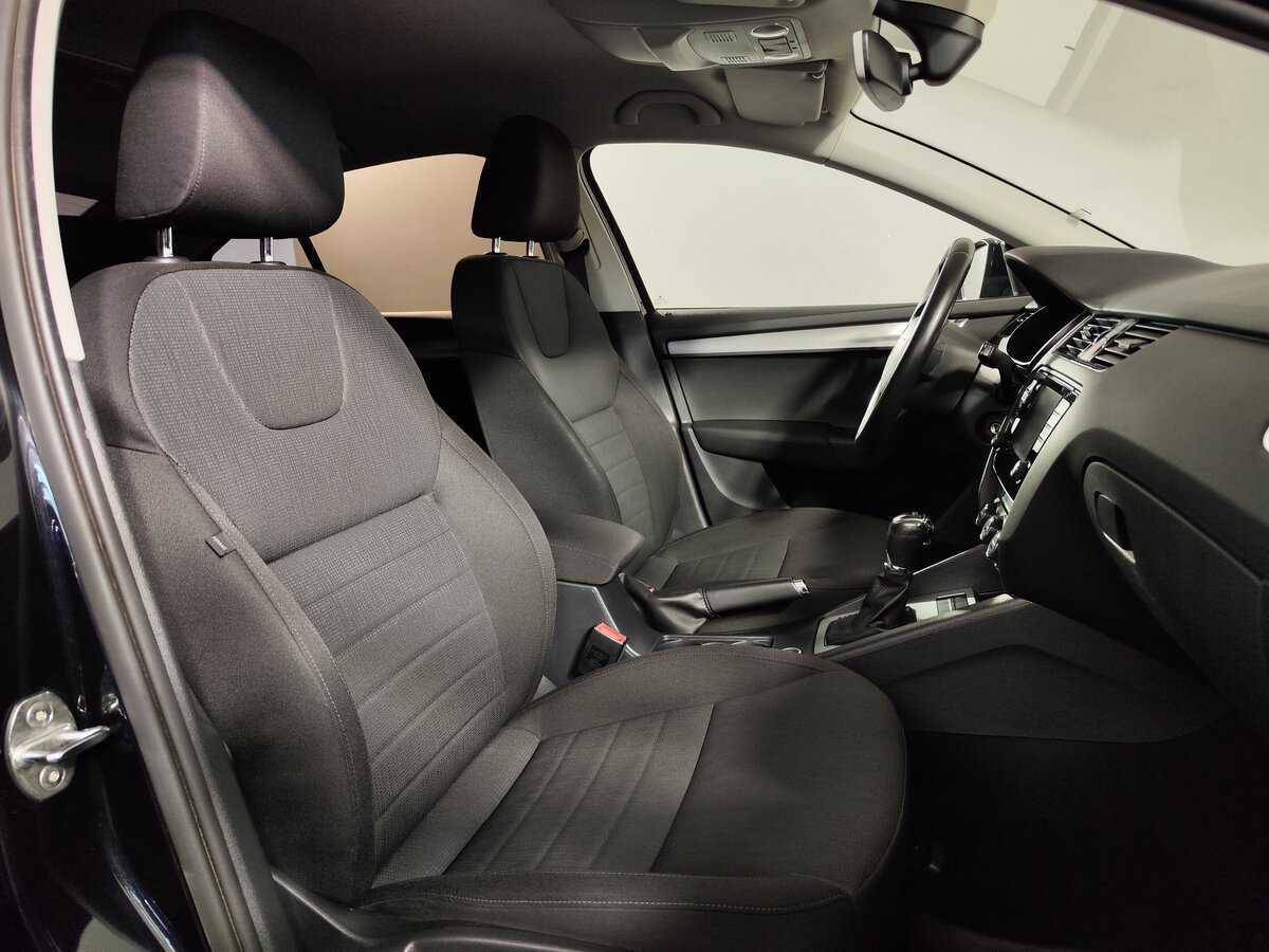 Б/У Шкода Октавия 2016 года. Фото: #9