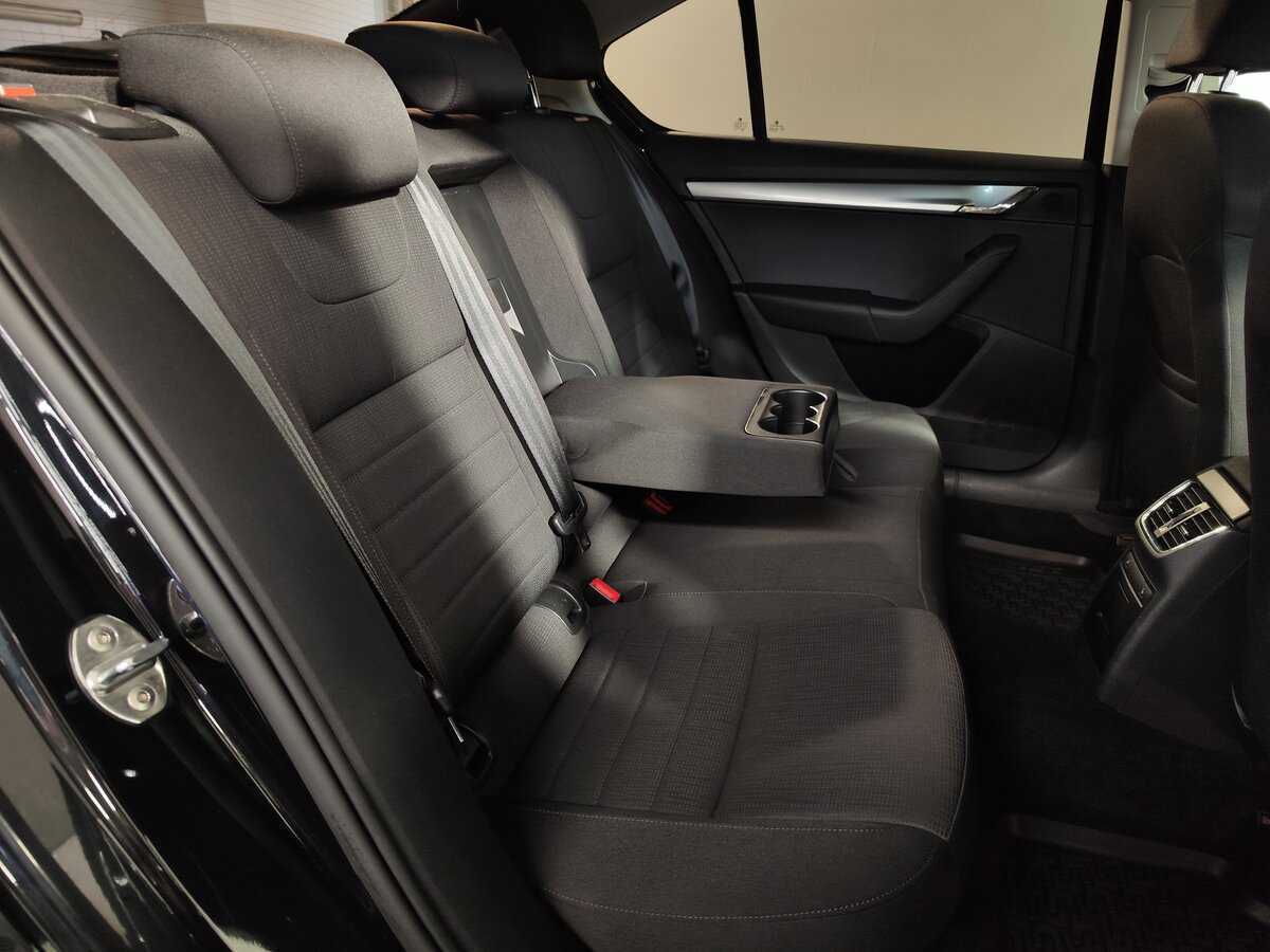 Б/У Шкода Октавия 2016 года. Фото: #10