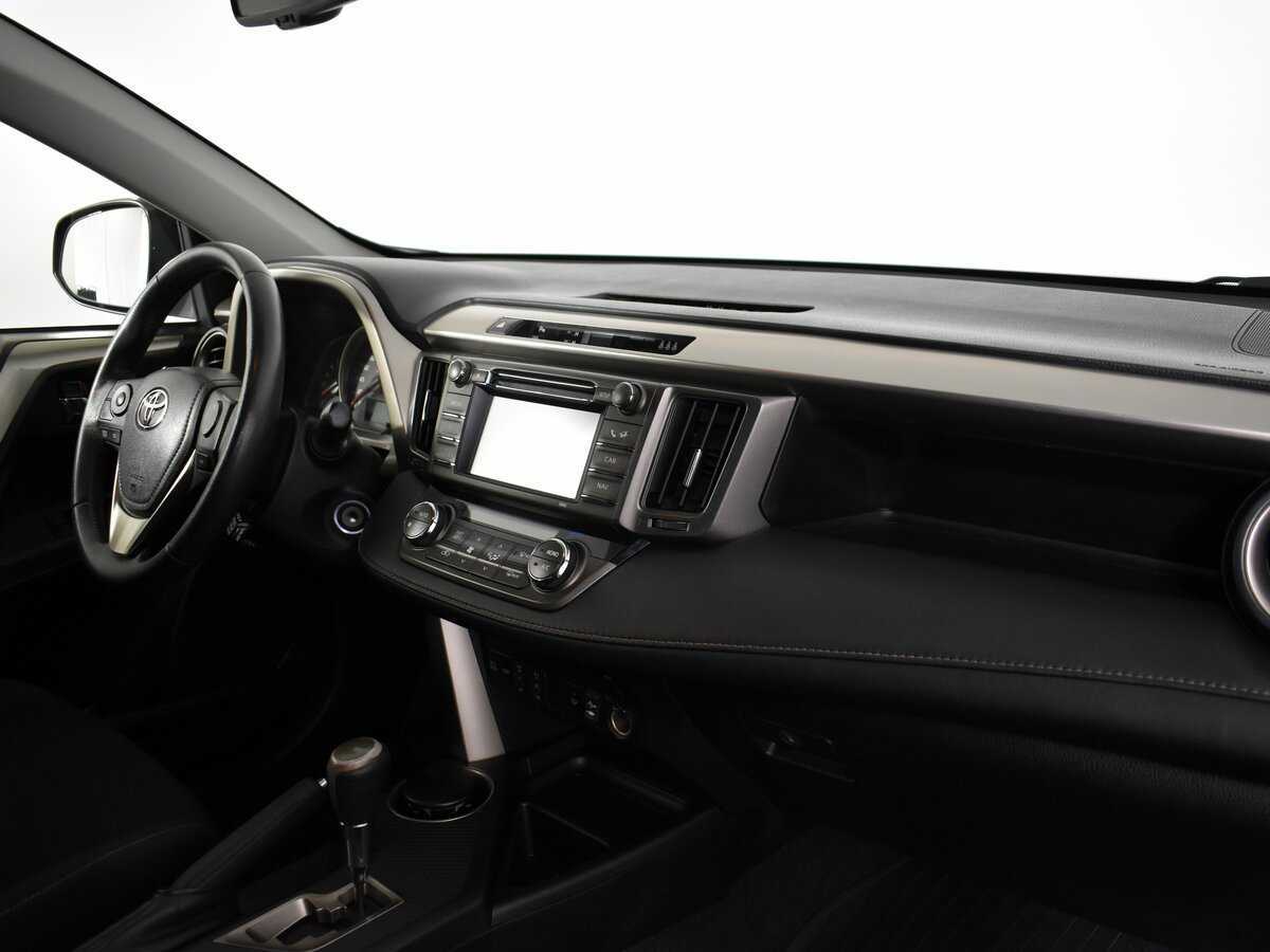 Б/У Тойота Рав4 2014 года. Фото: #11