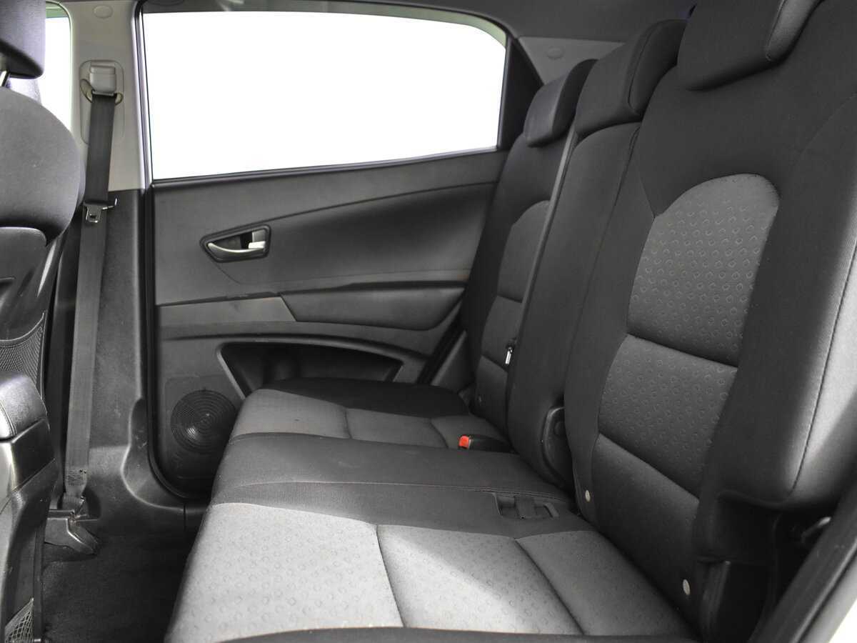 Б/У Сан-Ён Актион 2013 года. Фото: #6