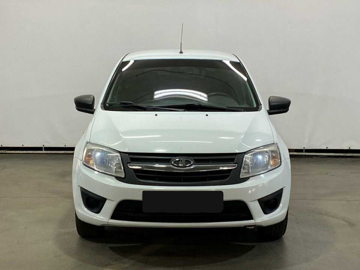 Б/У Лада (ВАЗ) Гранта 2016 года. Фото: #1