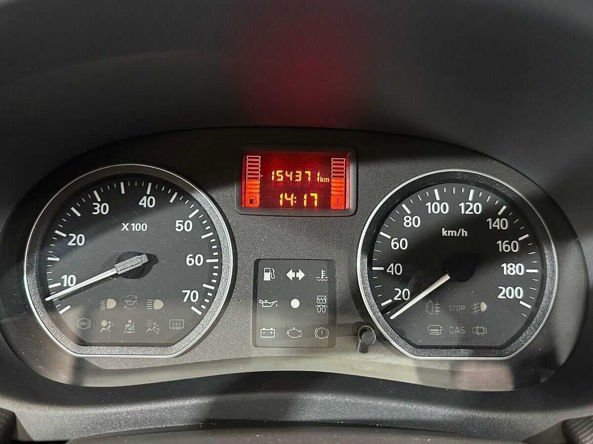 Б/У Рено Сандеро 2012 года. Фото: #11