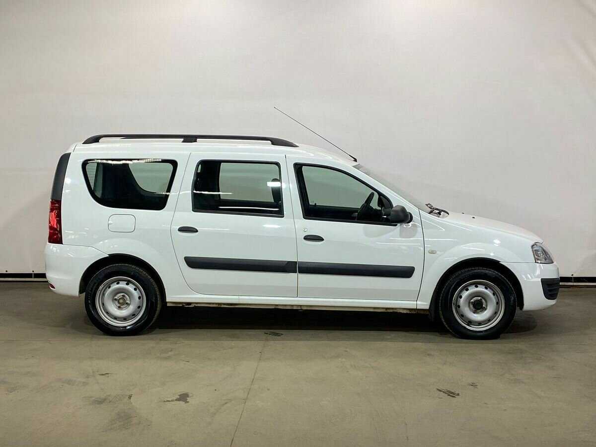 Б/У Лада (ВАЗ) Ларгус 2019 года. Фото: #3