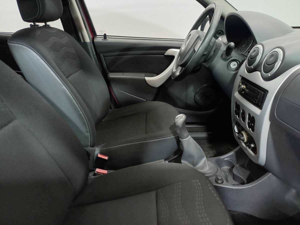 Б/У Рено Сандеро 2012 года. Фото: #9