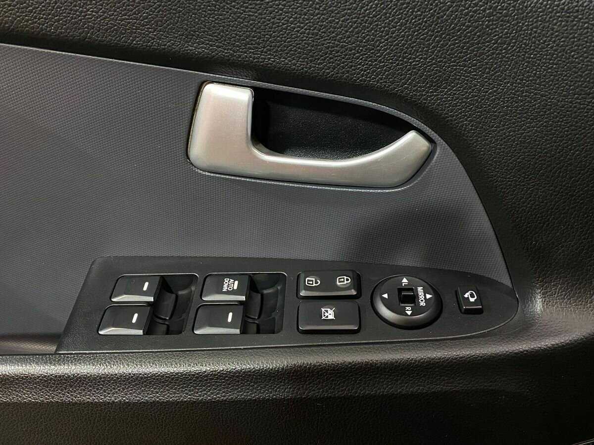 Б/У Киа Спортейдж 2013 года. Фото: #12