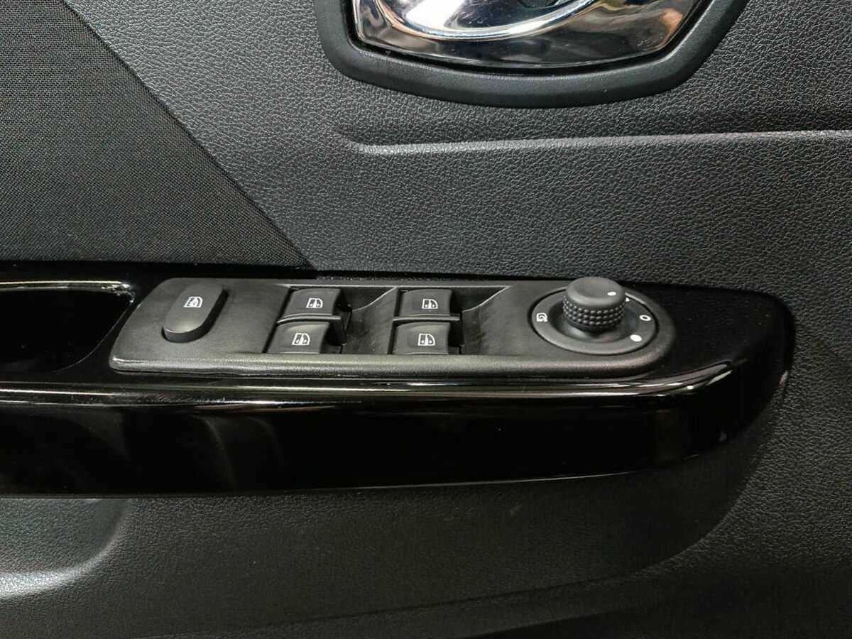 Б/У Рено Каптюр 2016 года. Фото: #14