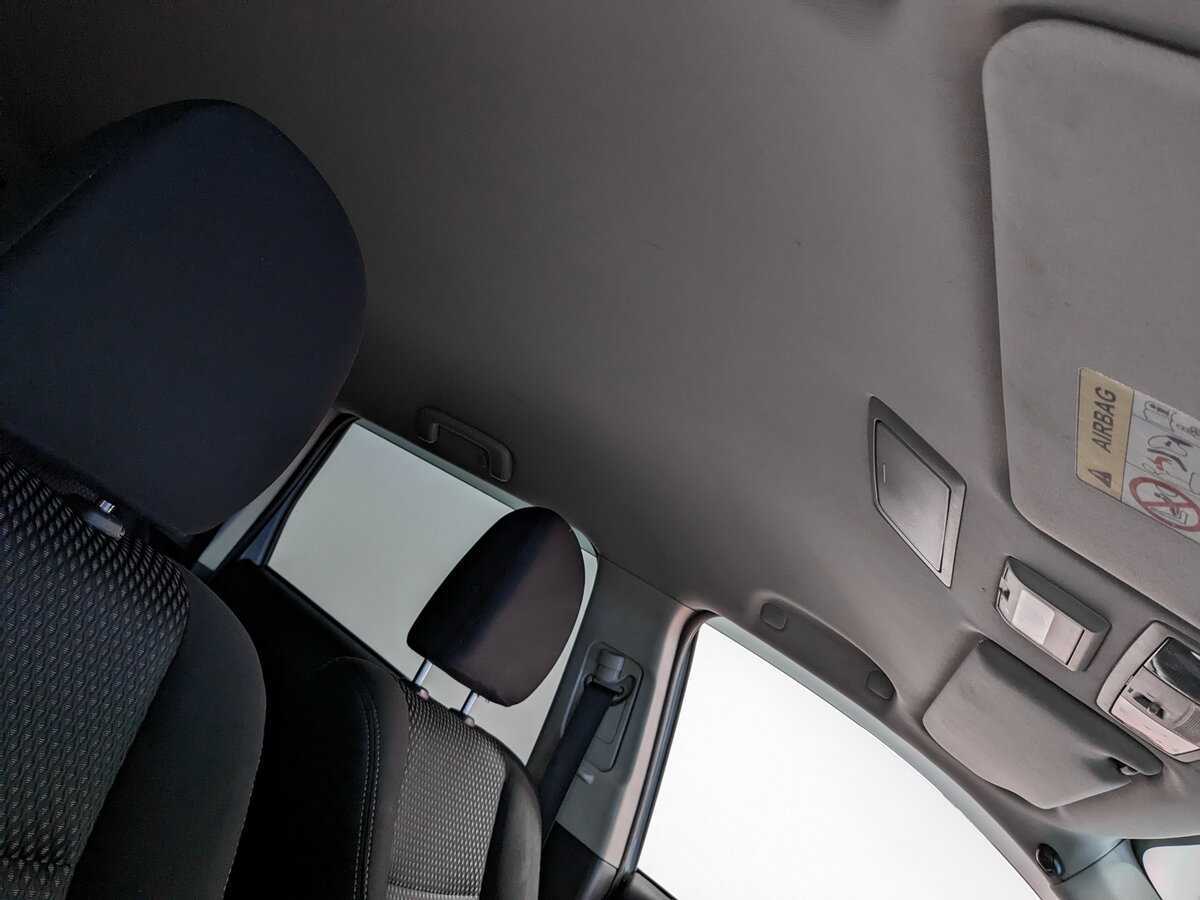 Б/У Митсубиши Оутлэндер 2017 года. Фото: #20