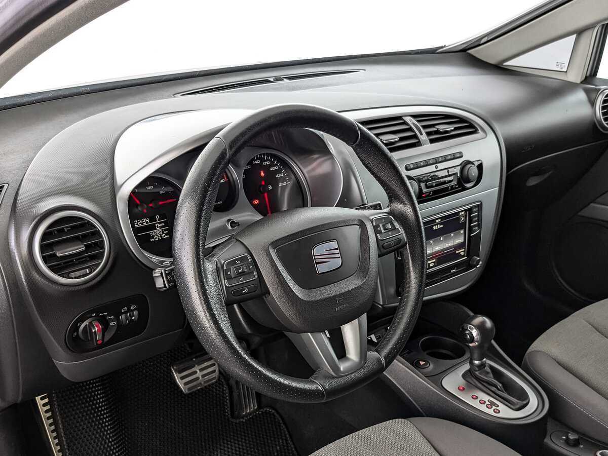 Б/У Сеат Леон 2012 года. Фото: #10