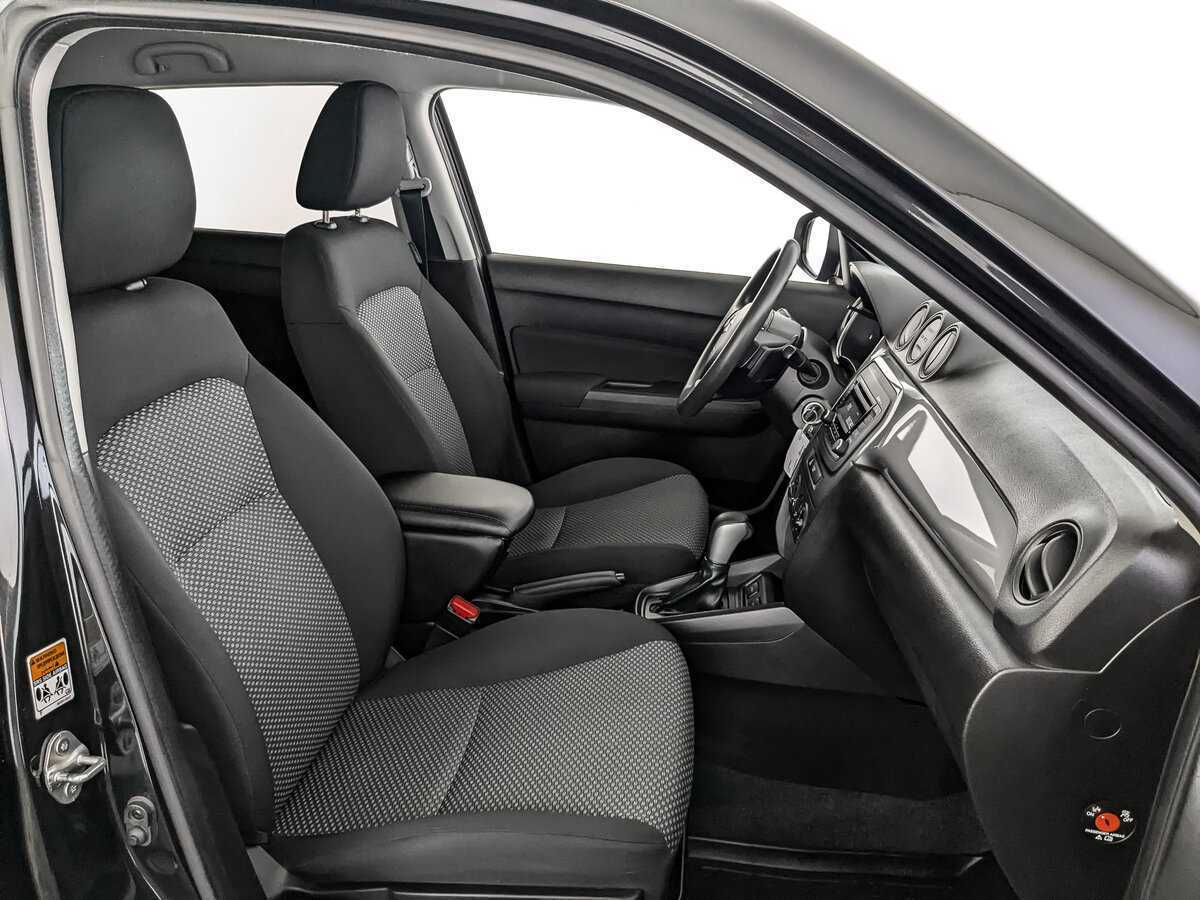 Б/У Сузуки Витара 2016 года. Фото: #19