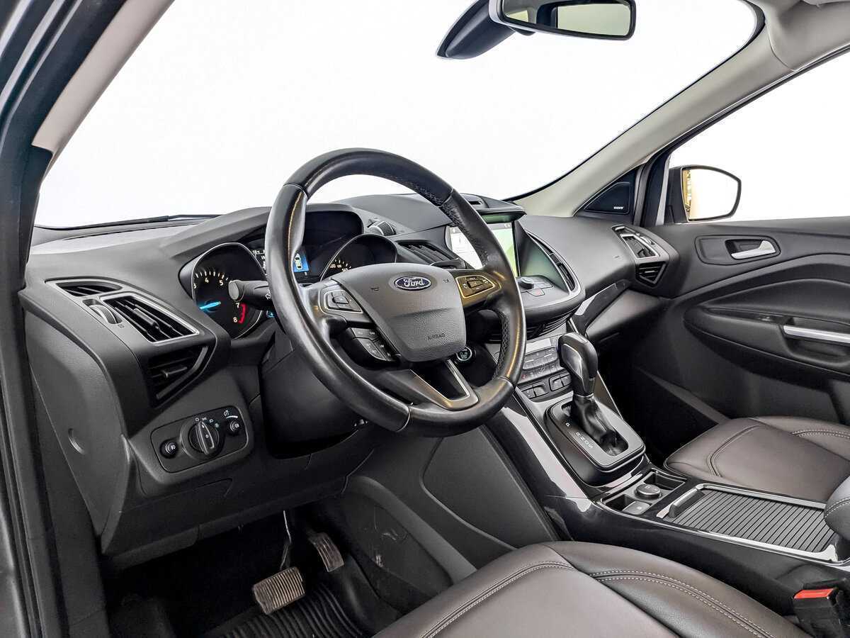 Б/У Форд Куга 2017 года. Фото: #13