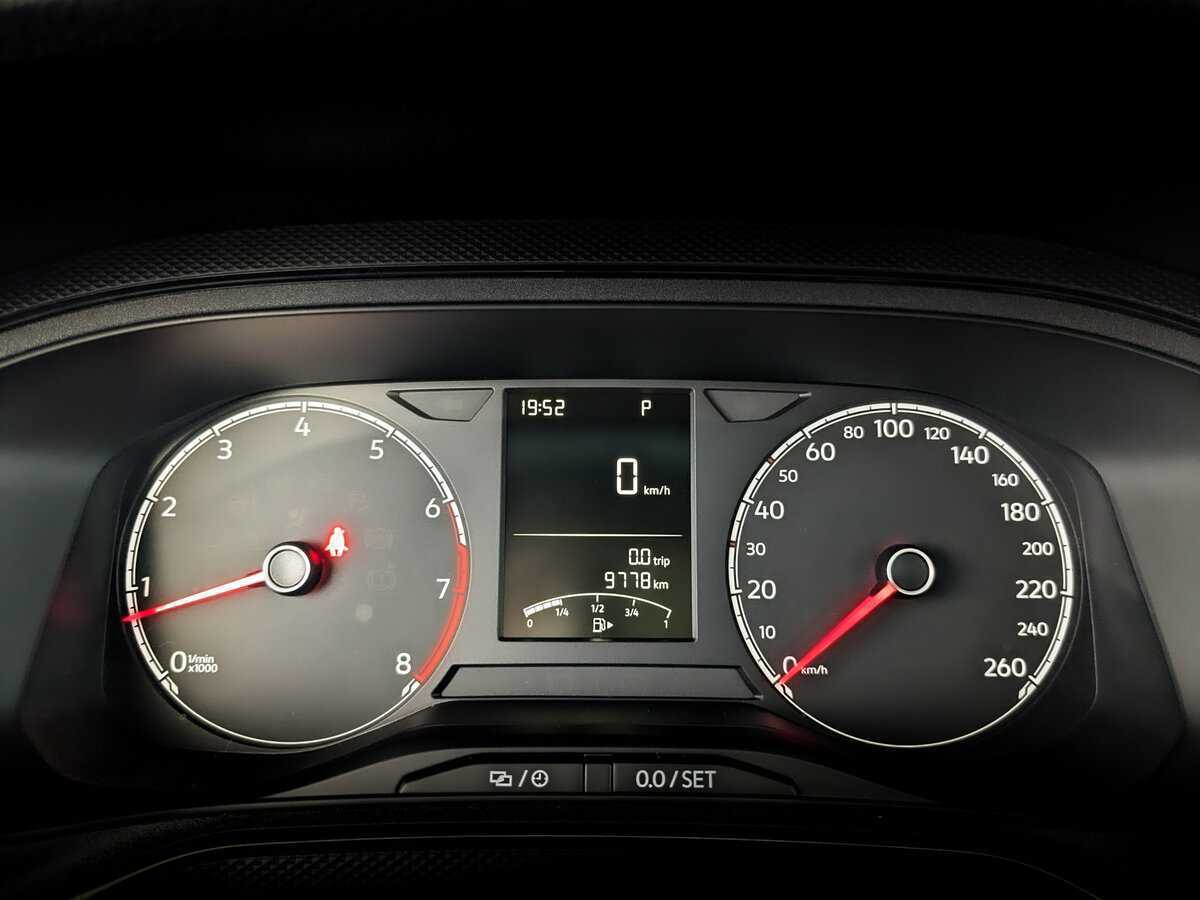 Б/У Фольксваген Поло 2021 года. Фото: #10