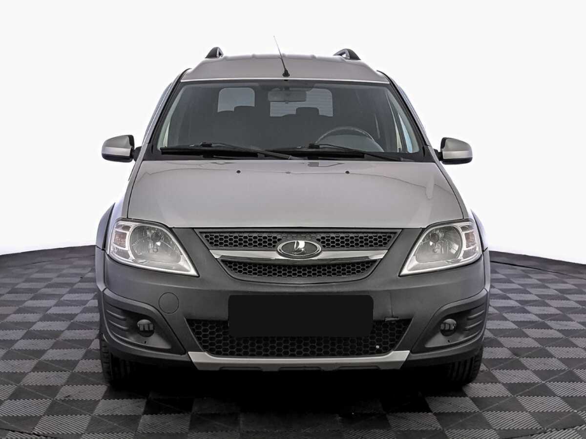 Б/У Лада (ВАЗ) Ларгус 2017 года. Фото: #1