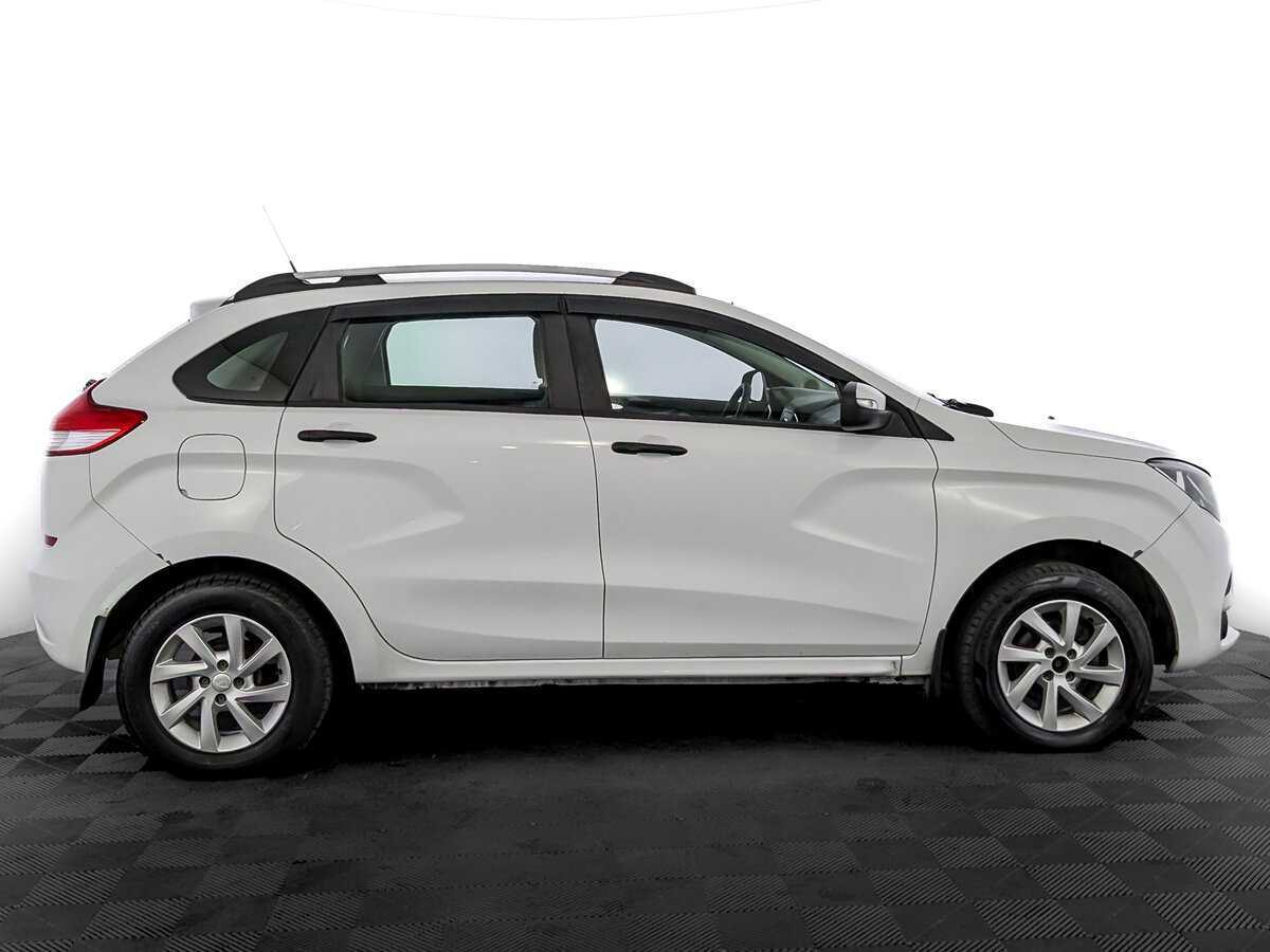 Б/У Лада (ВАЗ) ИКСРЭЙ 2018 года. Фото: #3