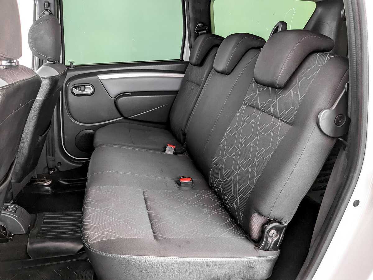 Б/У Лада (ВАЗ) Ларгус 2019 года. Фото: #9