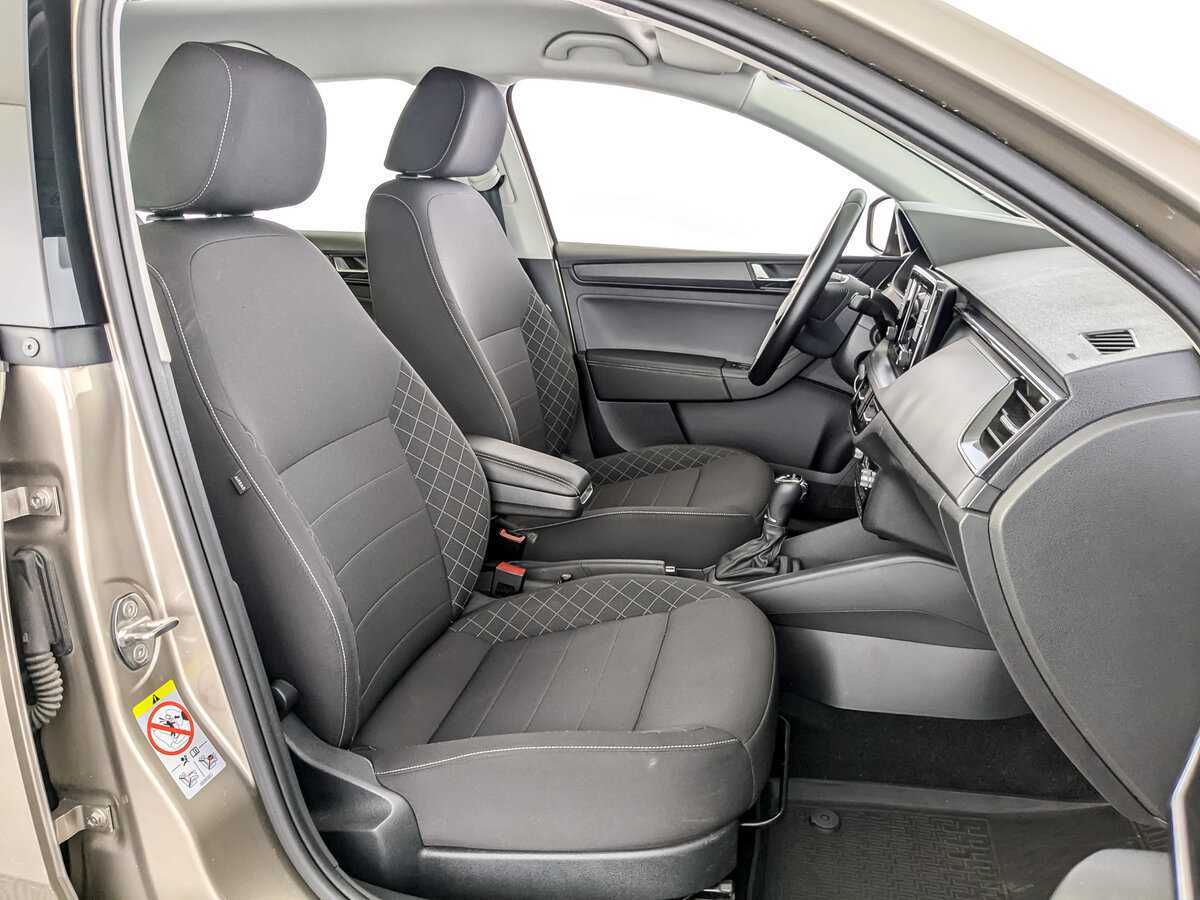 Б/У Шкода Рапид 2020 года. Фото: #17