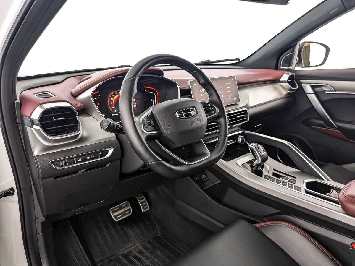 Б/У Джили Кулрэй 2021 года. Фото: #10